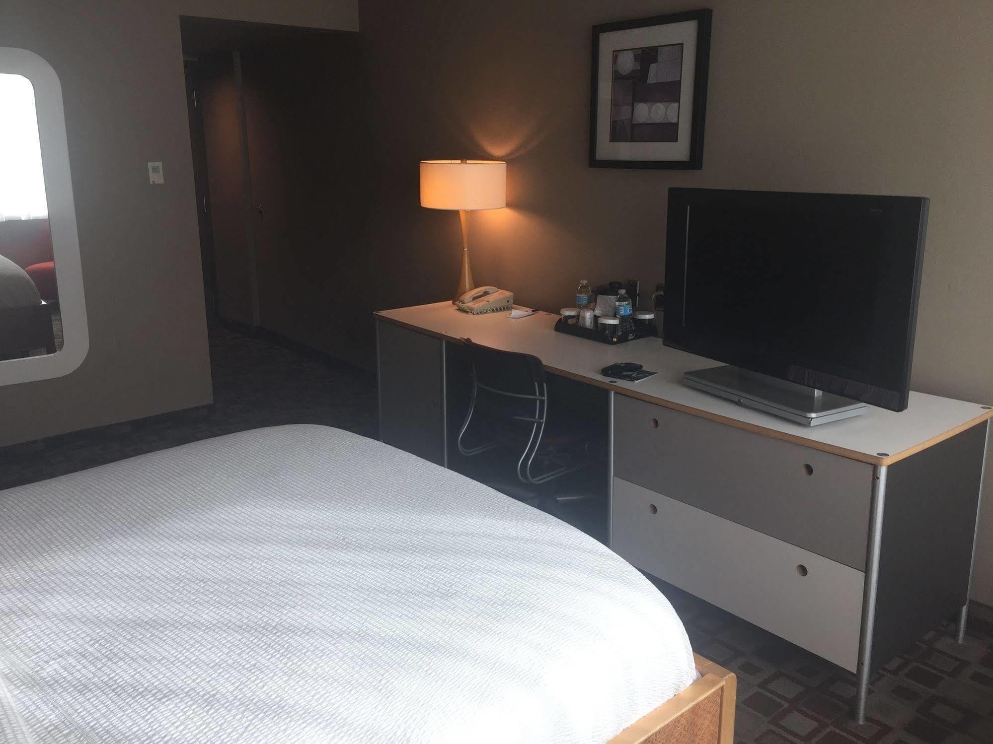 State House Inn, Trademark Collection By Wyndham Springfield Exteriör bild